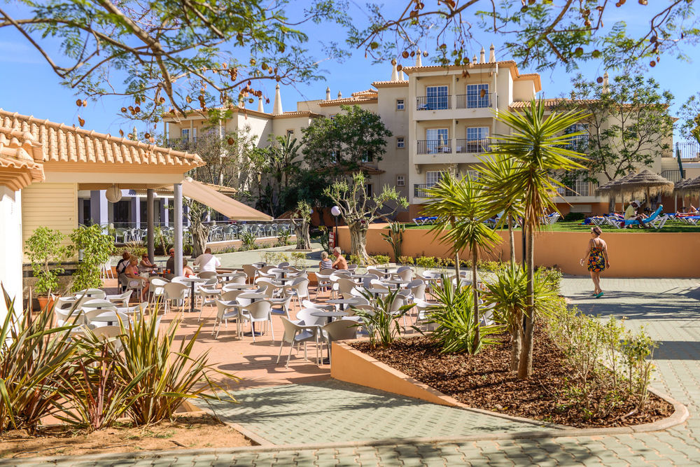 3Hb Clube Humbria Aparthotel Albufeira Restaurant photo